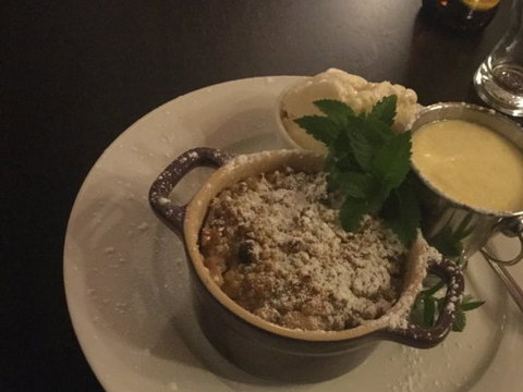 Easdown House - Dentist Find 0