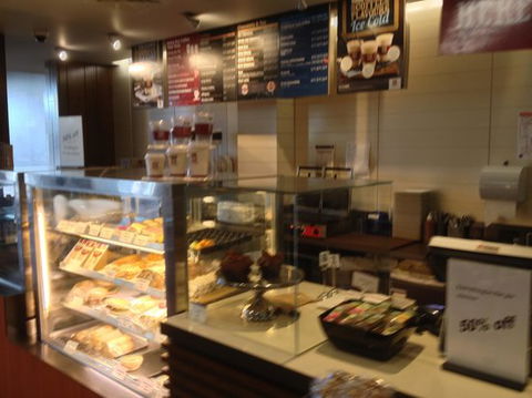 Hudsons Coffee - Dentist Find 0