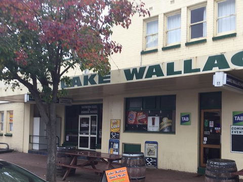 Lake Wallace Hotel - Dentist Find 0