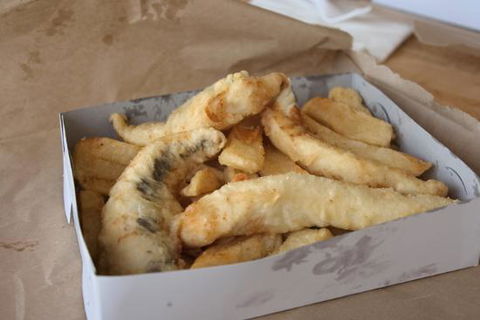 White Salt Fish & Chips - Dentist Find 0