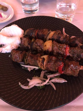 Naa Naa Restaurant and Cafe
