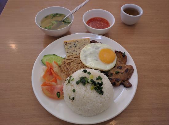 Phamous Vietnamese Restaurant