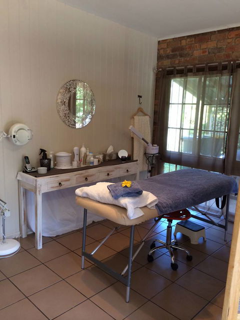 Beauty Abode - Dentist Find 0