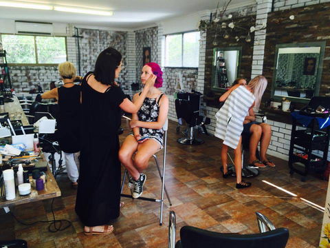Nellie’s Creative Hair Design - Dentists Australia 4