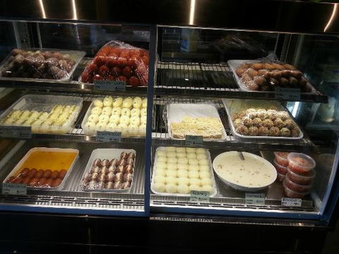 Khushboo Sweets And Restaurant - Dentist Find 0