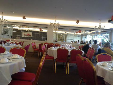 Lucky Dragon Chinese Seafood Restaurant - Dentists Australia 0