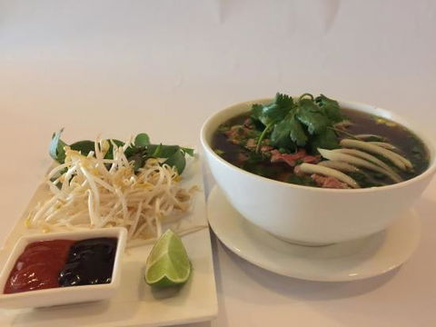 Moonlight Modern Vietnamese Restaurant - Dentists Australia 0