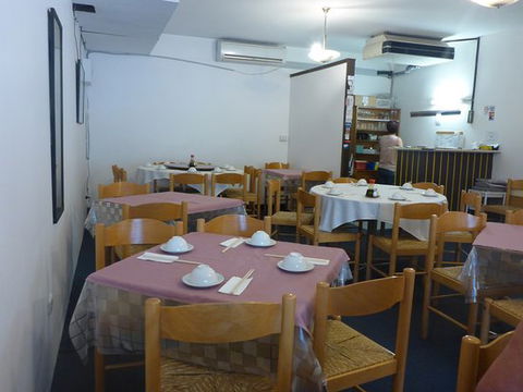 River Garden Chinese Restaurant - Dentists Australia 0