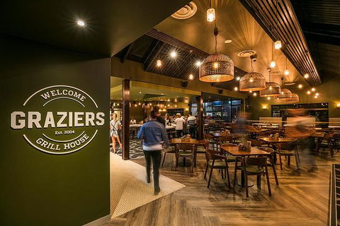The Caringbah Bistro - Dentists Australia 0