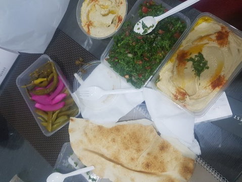 Al Barakeh Chacoal Chicken - Dentist Find 0