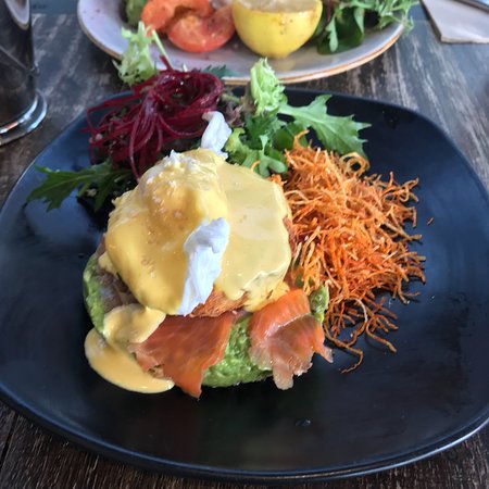 Leaf Cafe  Co