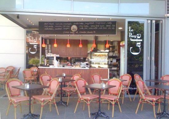 Le Bay Cafe