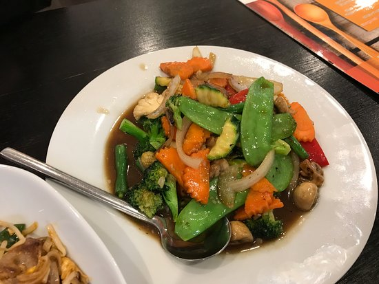 Eleven Thai