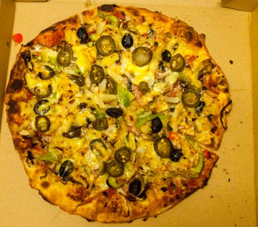 Raamons Dial- a- Pizza