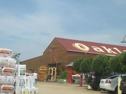 Oaklands Cafe - Dentist Find 0