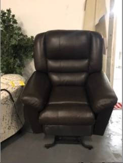 Hunter Sofas & Mattresses - Dentist Find 3