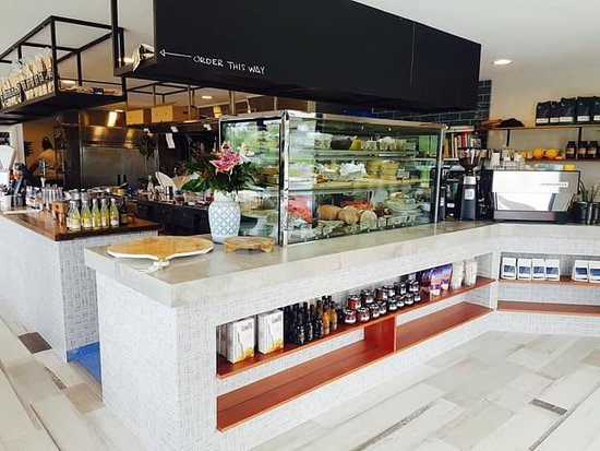 Eastwood's Deli and Cooking School