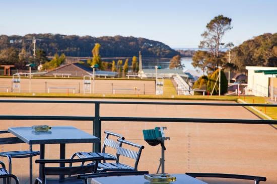 Lake View Grill  Club Dalmeny