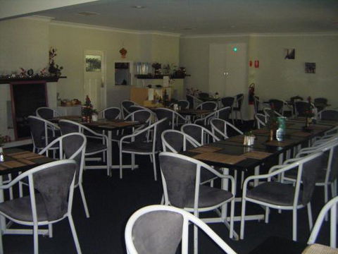 Yass Golf Club - Dentist Find 0