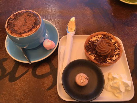 Rust And Timber Chocolate Bar - Dentist Find 0
