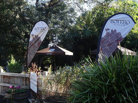 The Edible Garden Cafe/Restaurant - Dentist Search 0