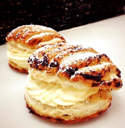 Italian Continental Bakery