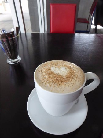 Happy Hub Cafe