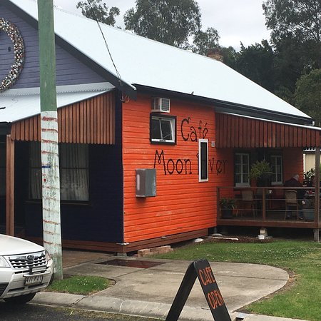 Moon River Cafe