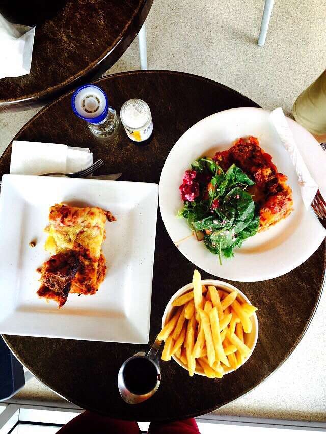 Cafe on Discovery