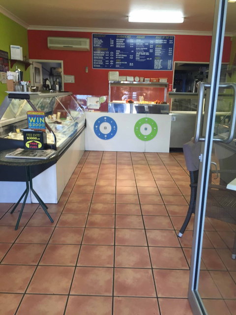 Hollywood Meals Kebabs & Sushi - Dentist Find 0