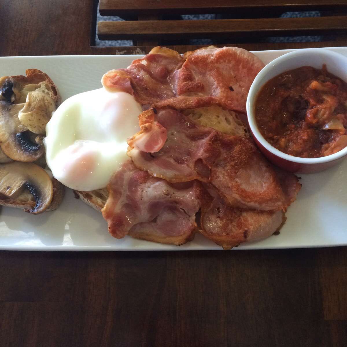 Ninos Gourmet Deli