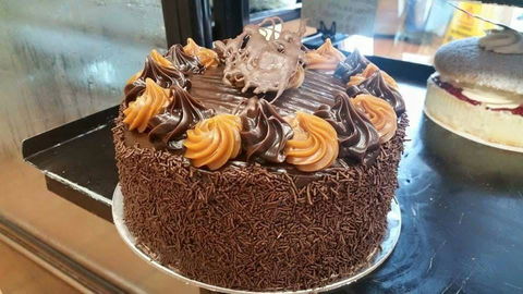 Big Bun Bakery - Dentists Australia 0