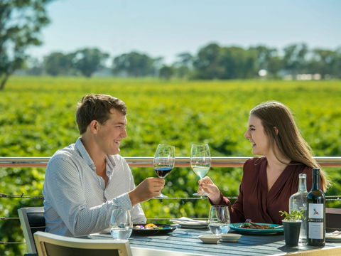 Hollick Estates - Dentist Find 2