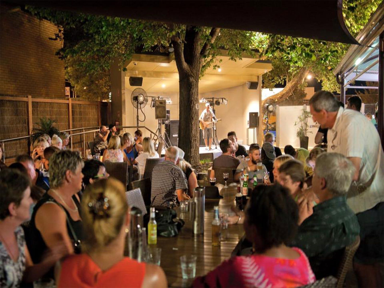 Swan Hill Club