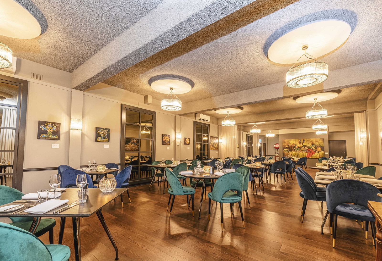 The Peacock Room and Bela Vista Bar