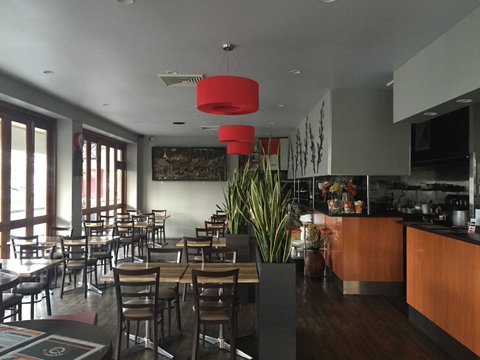 Busy Bee Takeaway & Cafe - Dentists Australia 0