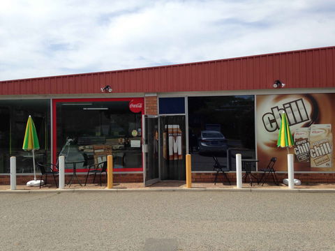 Milford St Lunch Bar - Dentist Find 0