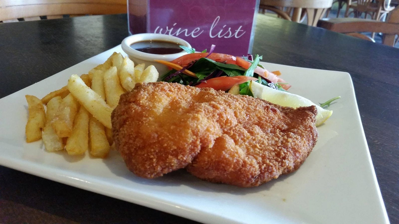 Bistro - Long Jetty Hotel