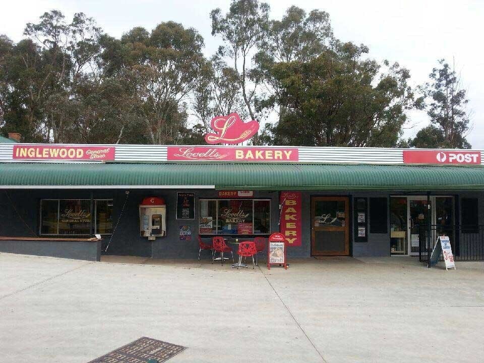 Lovells Bakery