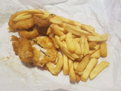 Mt Hawthorn Fish & Chips - Dentist Find 0