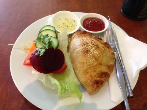 Svaks Cafe - Dentist Find 0