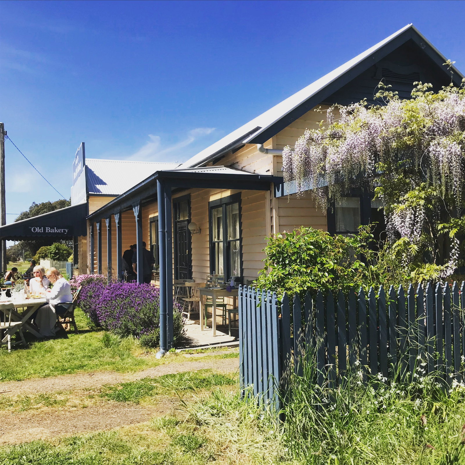 Dunkeld Old Bakery Cafe and Guesthouse