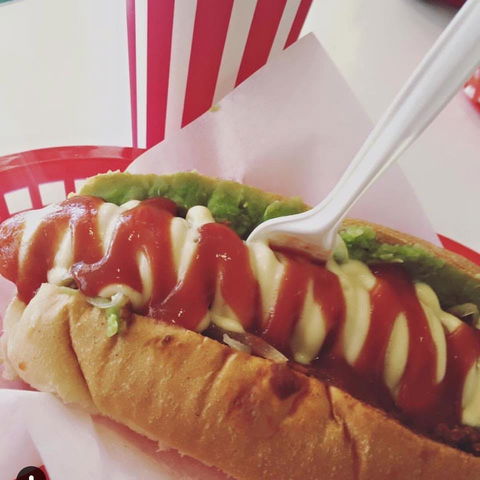 Harry's Cafe De Wheels - Warwick Farm - Dentists Australia 0