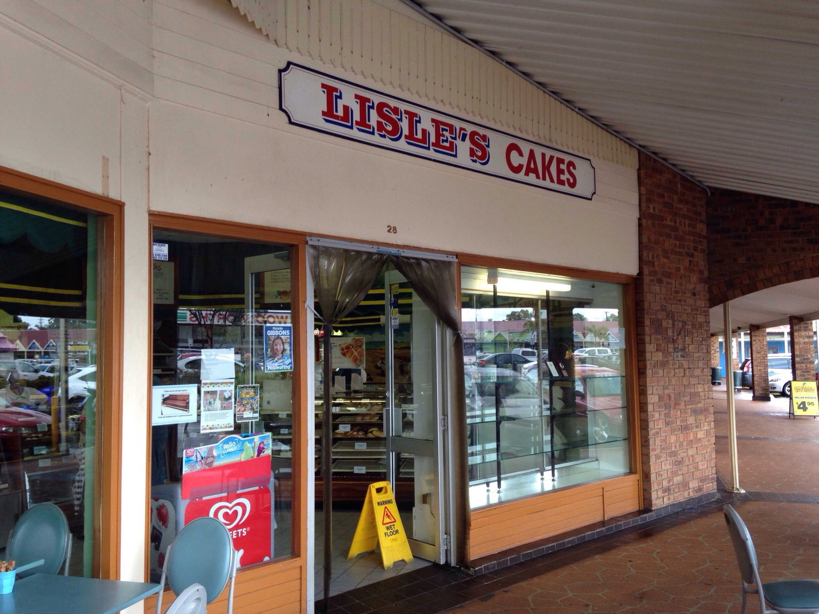 Lisle's Cafe