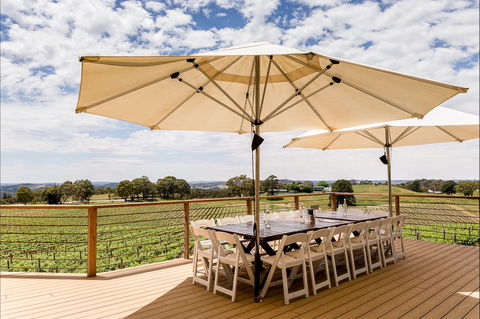 Anderson Hill Cellar Door - Dentist Find 0