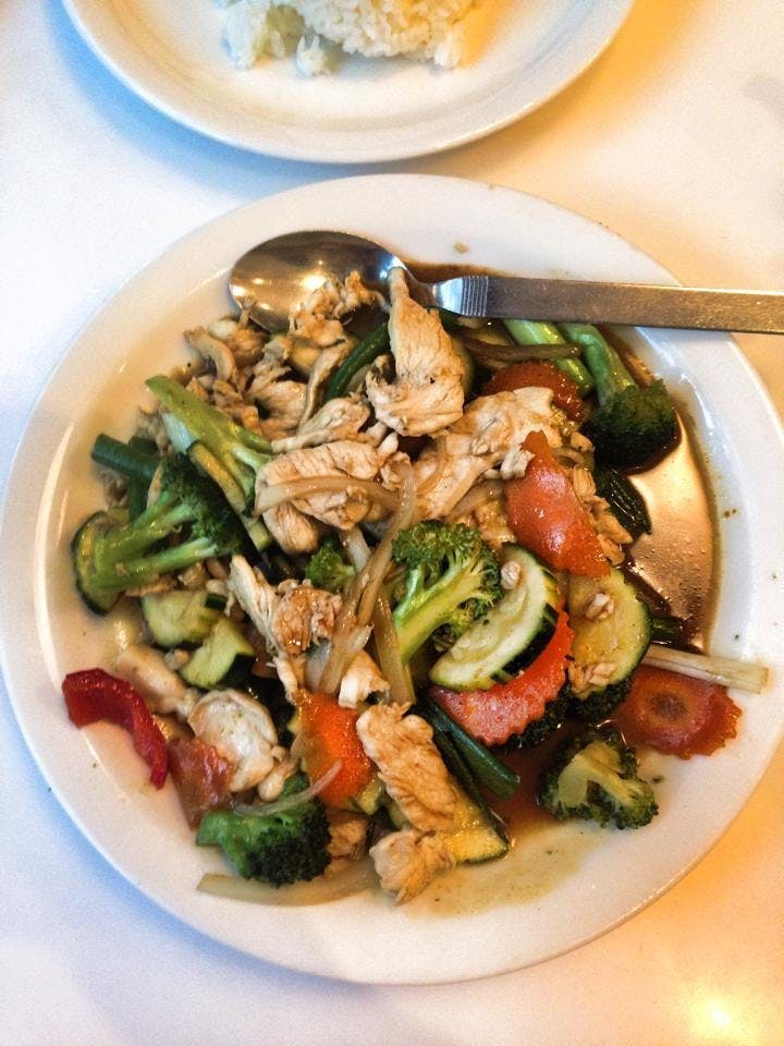 S.Thada Thai Cuisine - Zetland