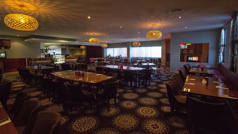 Gladstone Reef Hotel - Dentist Find 0