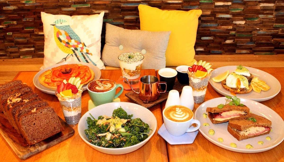 Two Black Birds Cafe