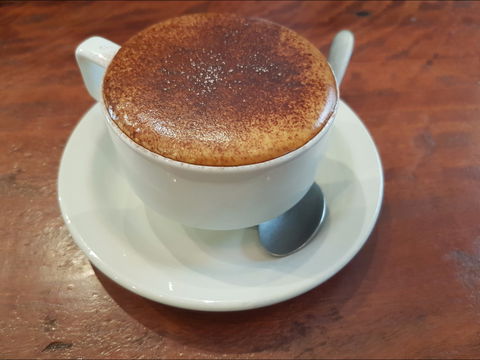 Crema Lovers Cafe - Dentist Find 1