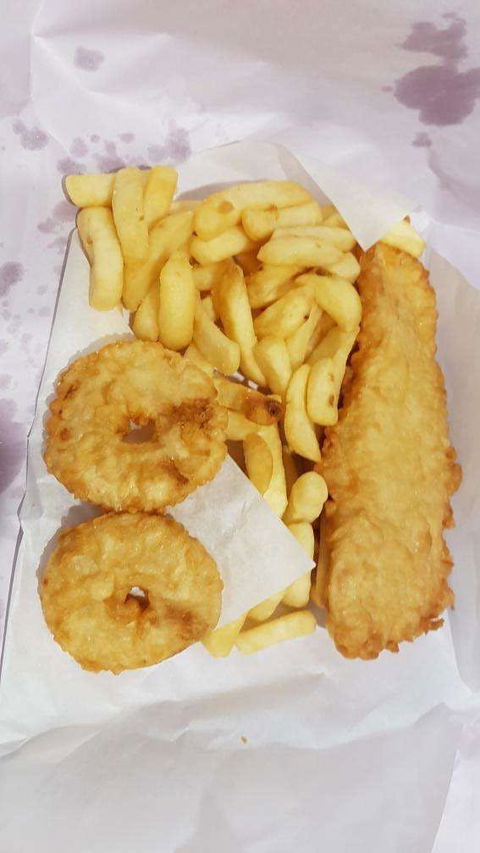 Caversham Fish & Chips - Dentist Find 0